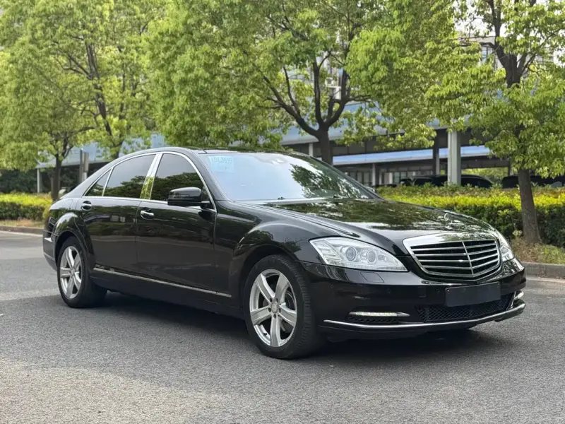 Mercedes-Benz S-Class, 2011