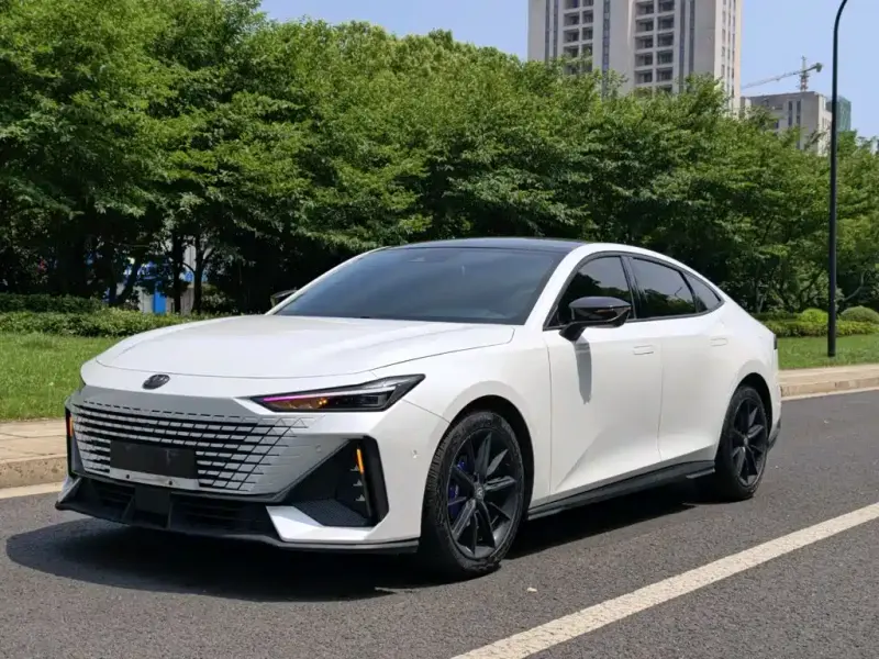 Changan UNI-V, 2023