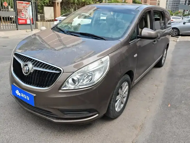 Buick GL8, 2017