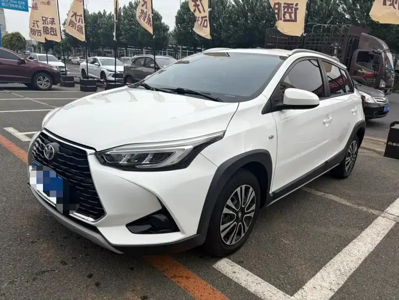 Toyota Yaris L, 2022