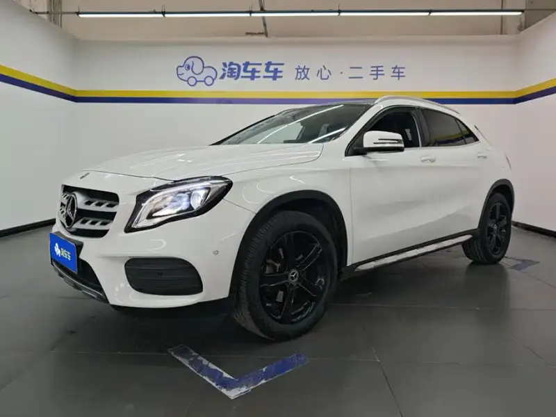 Mercedes-Benz GLA, 2019