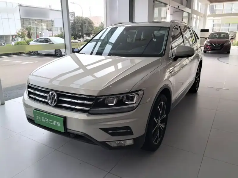 Volkswagen Tiguan L, 2020