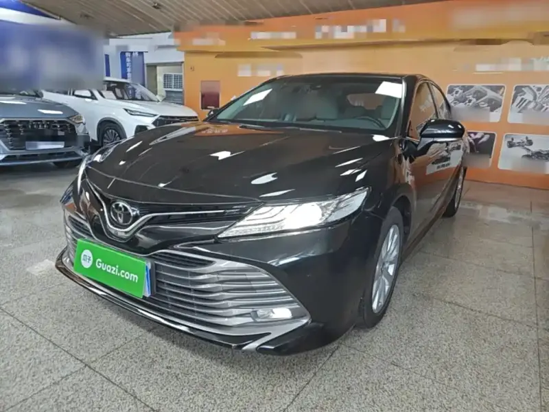 Toyota Camry, 2018