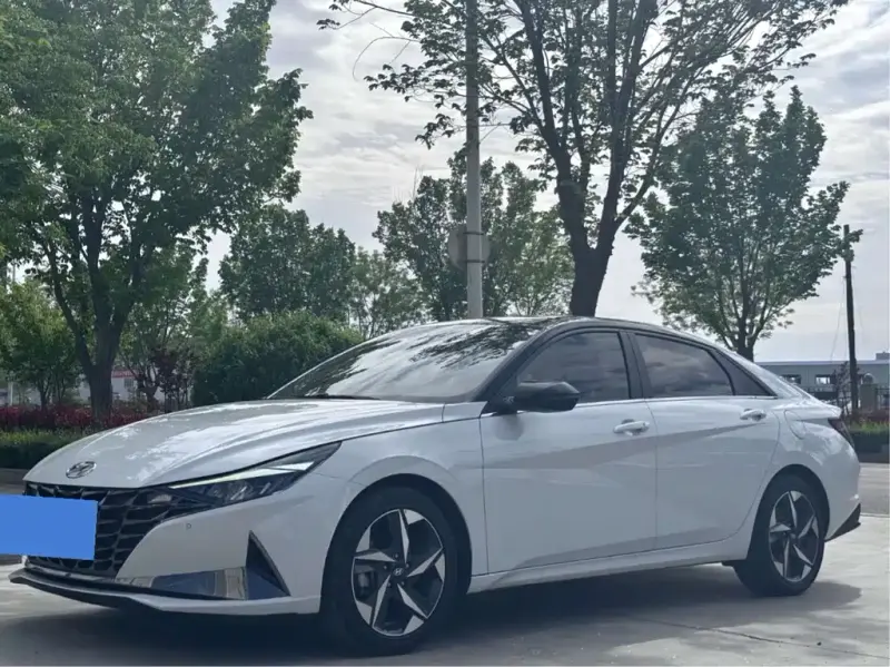 Hyundai Elantra, 2021
