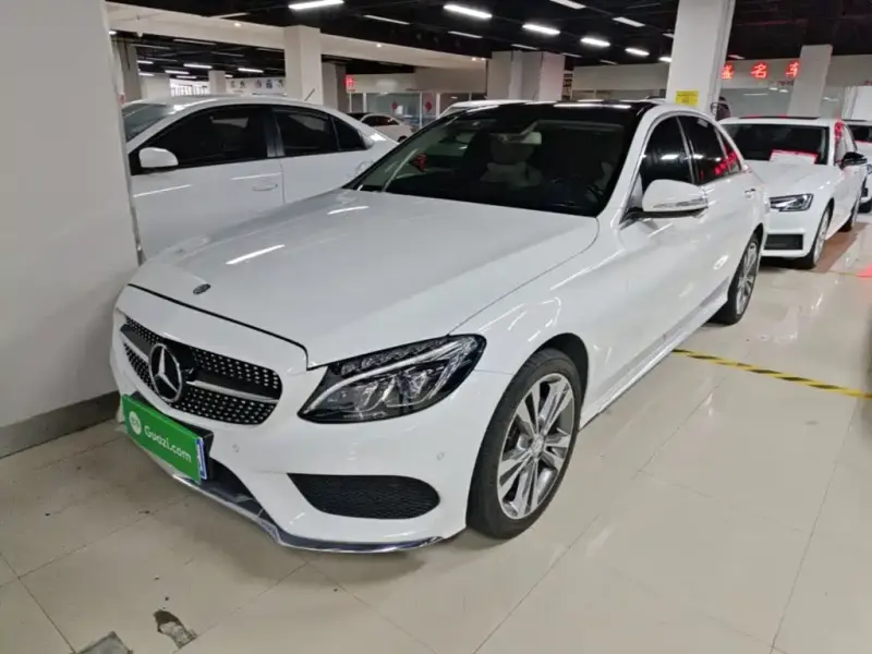 Mercedes-Benz C-Class, 2015