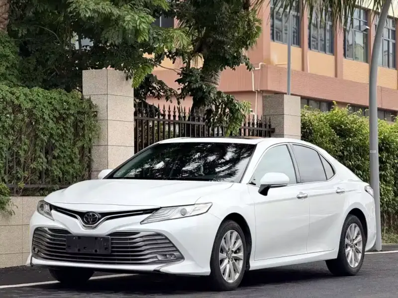 Toyota Camry, 2019