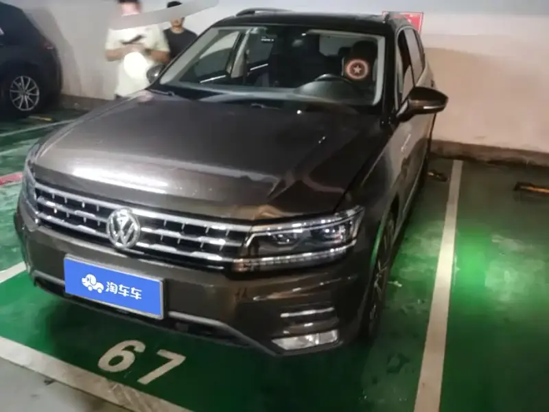 Volkswagen Tiguan L, 2017
