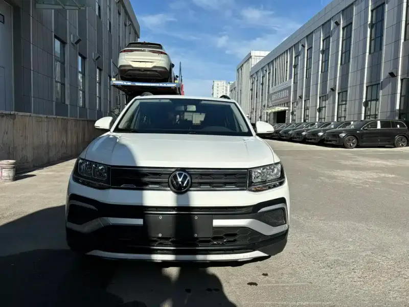 Volkswagen T-Cross, 2023