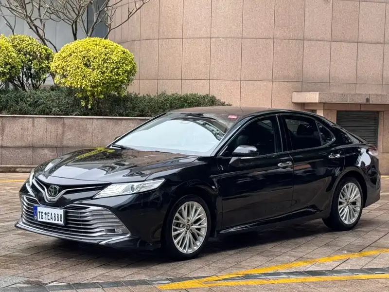 Toyota Camry, 2019