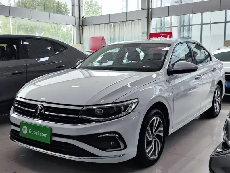 Volkswagen Bora, 2024