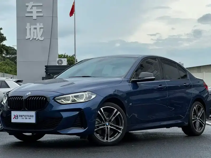 BMW 1 Series, 2021
