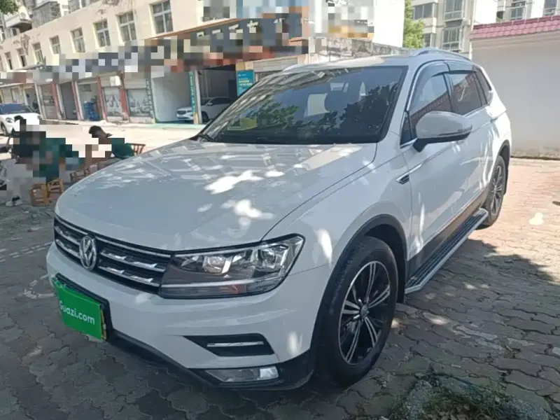 Volkswagen Tiguan L, 2020