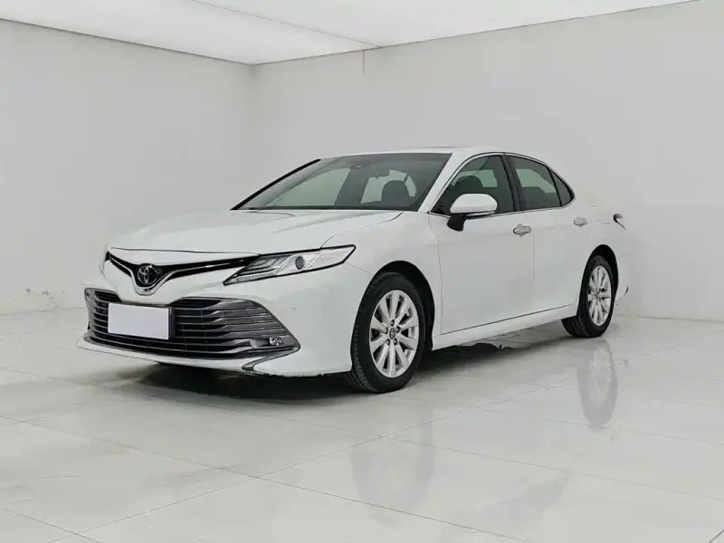Toyota Camry, 2020