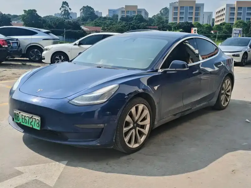 Tesla Model 3, 2020