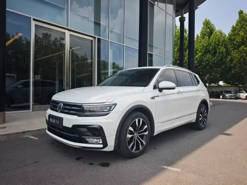 Volkswagen Tiguan L, 2020
