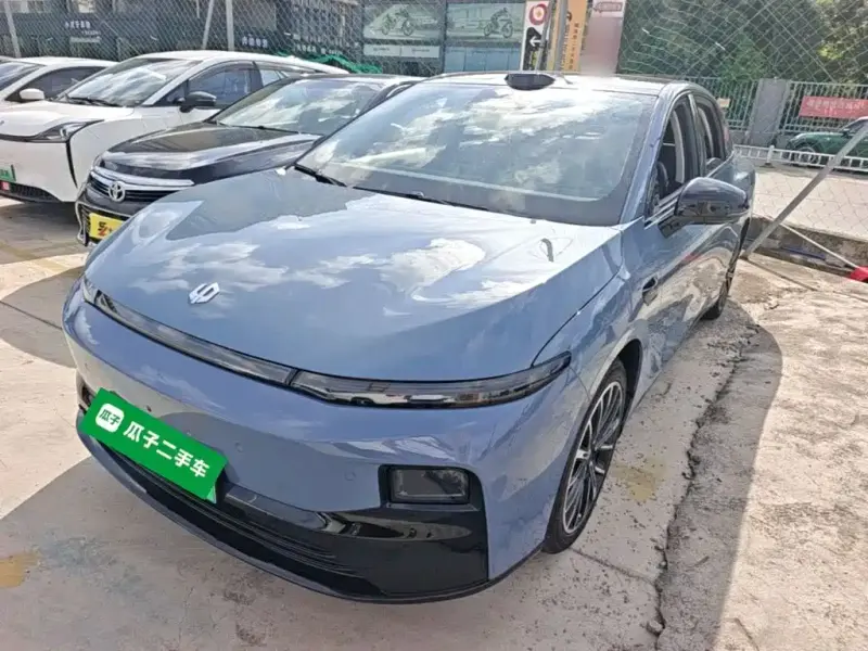 Leapmotor B01, 2025