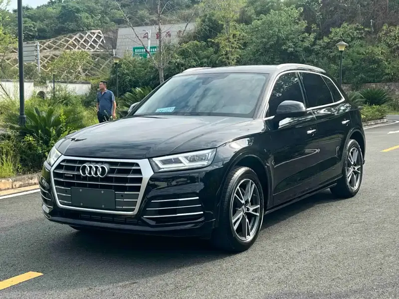 Audi Q5L, 2018