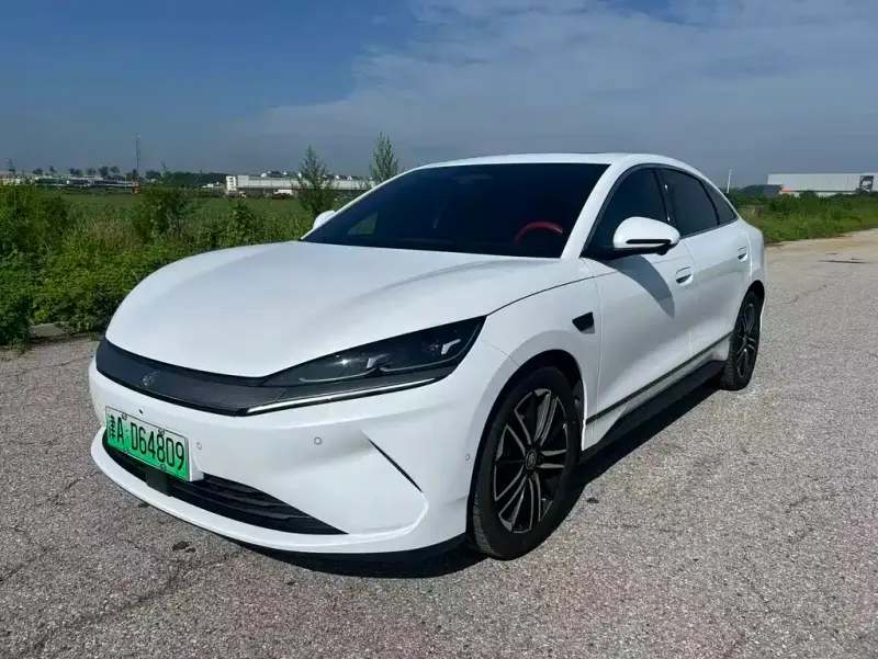 BYD Qin L, 2025