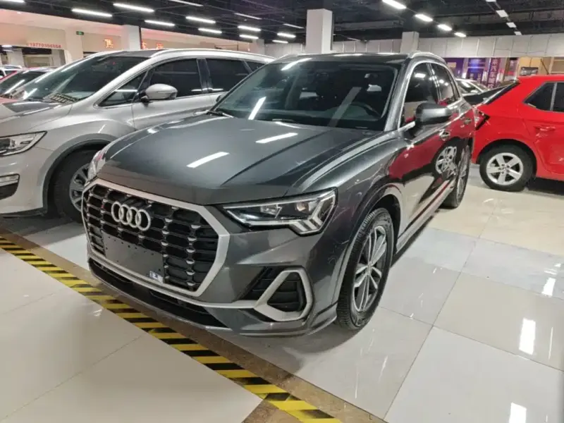 Audi Q3, 2020