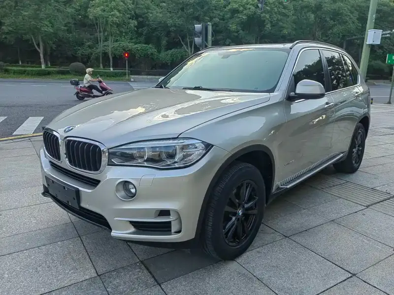 BMW X5 (Import), 2016