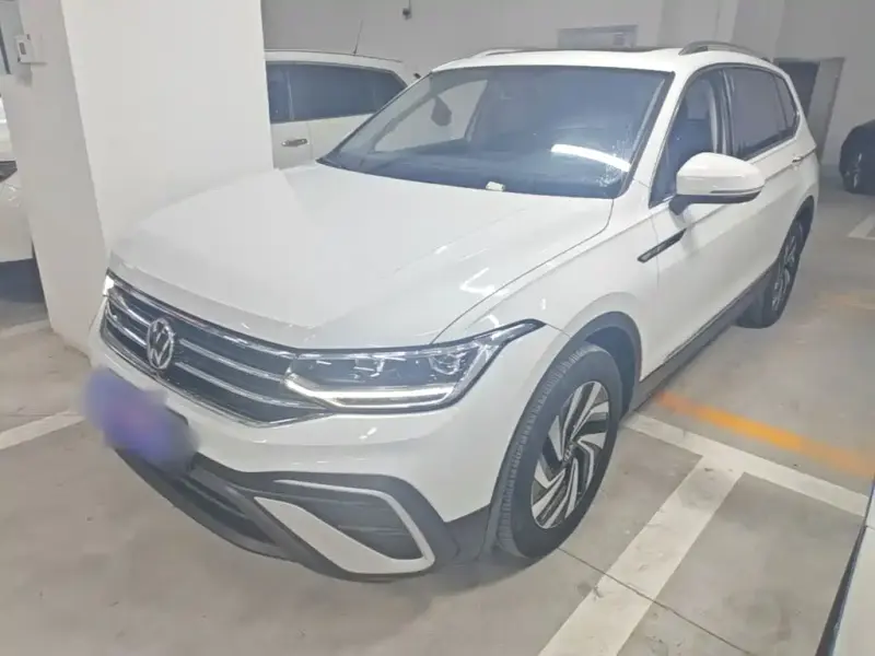 Volkswagen Tiguan L, 2023