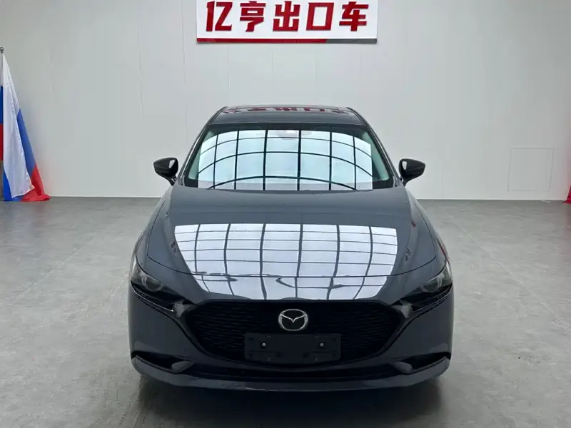 Mazda 3 Axela, 2022