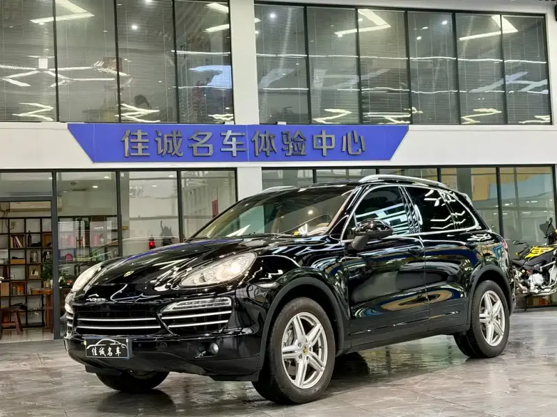 Porsche Cayenne, 2014