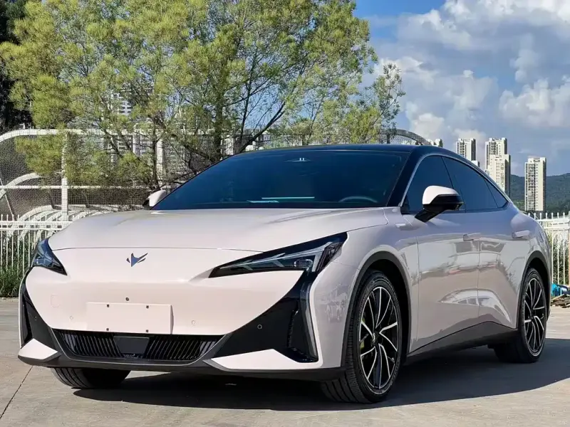 ARCFOX Alpha S5, 2025