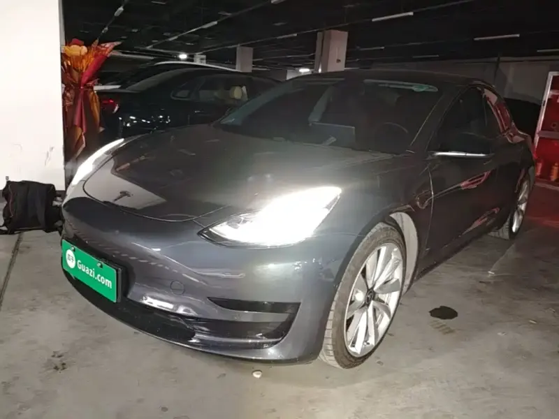 Tesla Model 3, 2020