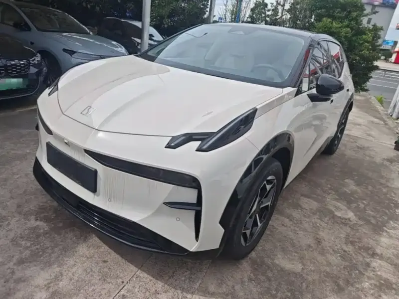 Zeekr X, 2024