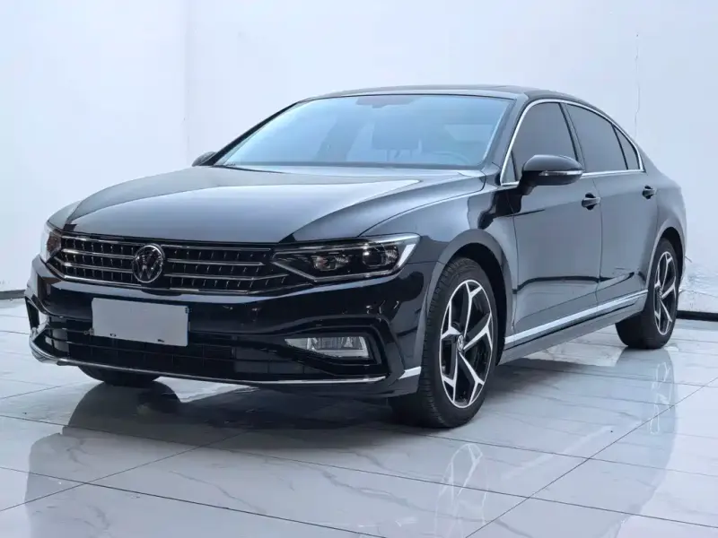 Volkswagen Magotan, 2025