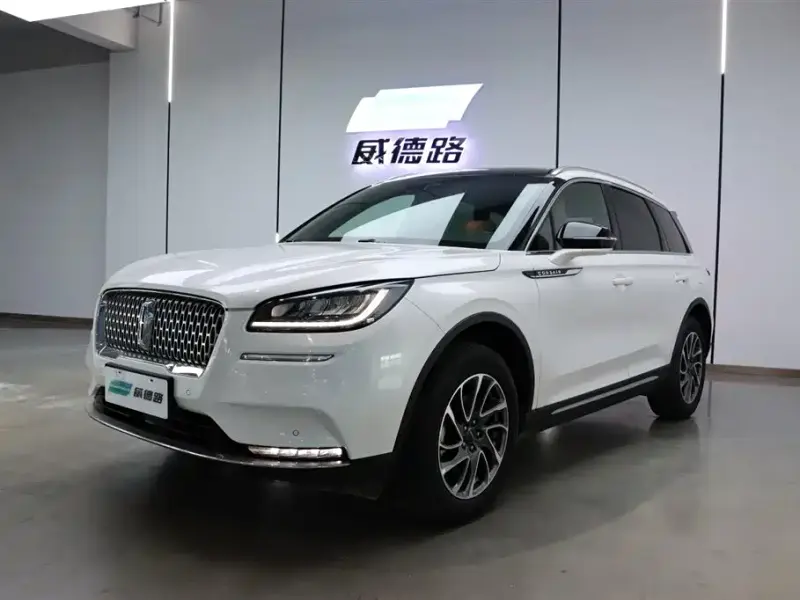 Lincoln Corsair, 2021