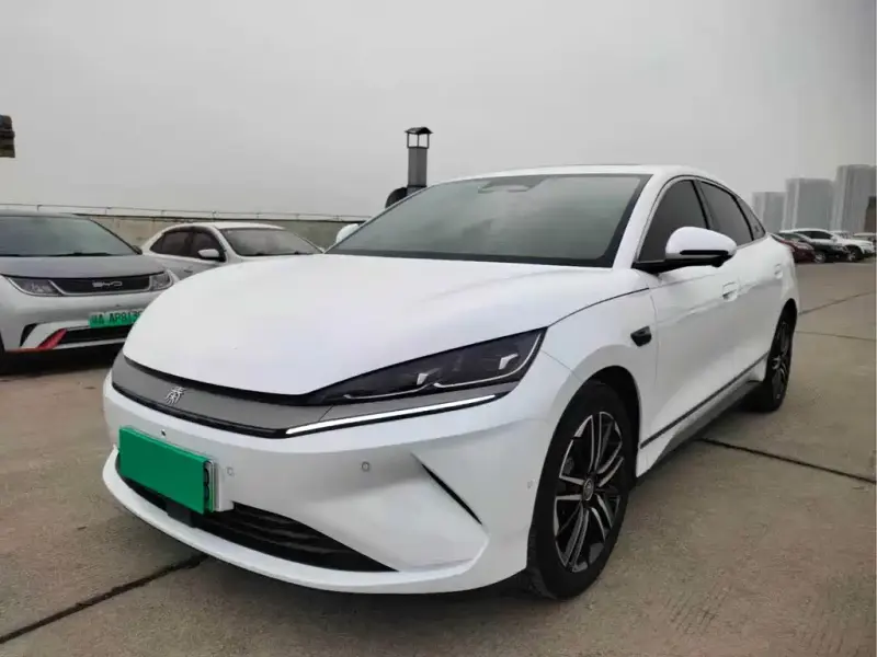 BYD Qin L, 2025