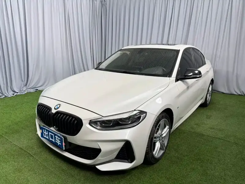 BMW 1 Series, 2023