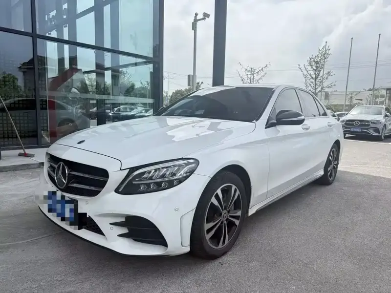 Mercedes-Benz C-Class, 2020