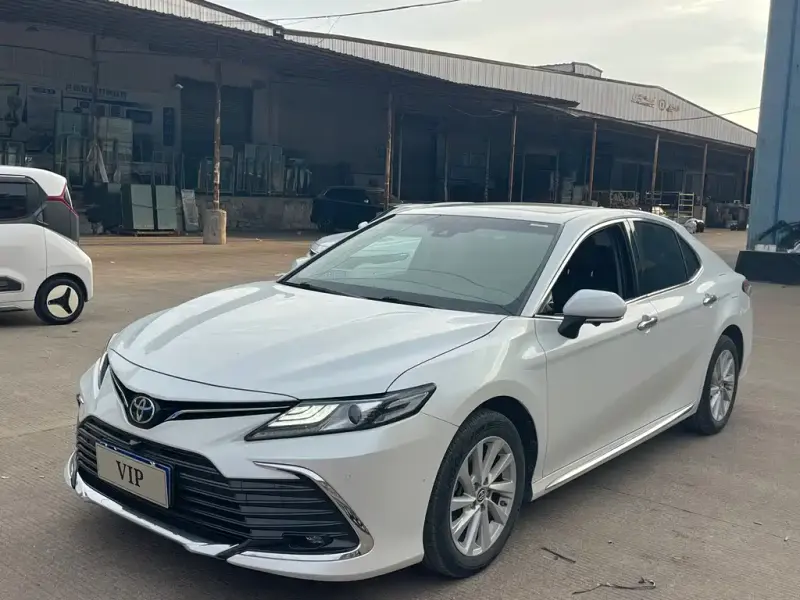 Toyota Camry, 2023