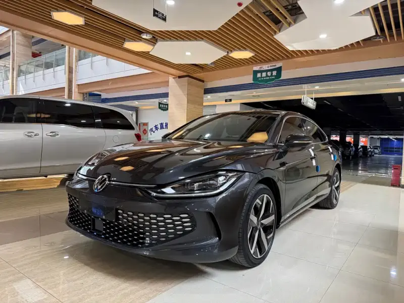Volkswagen Lamando, 2023