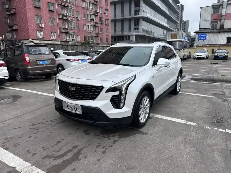Cadillac XT4, 2022
