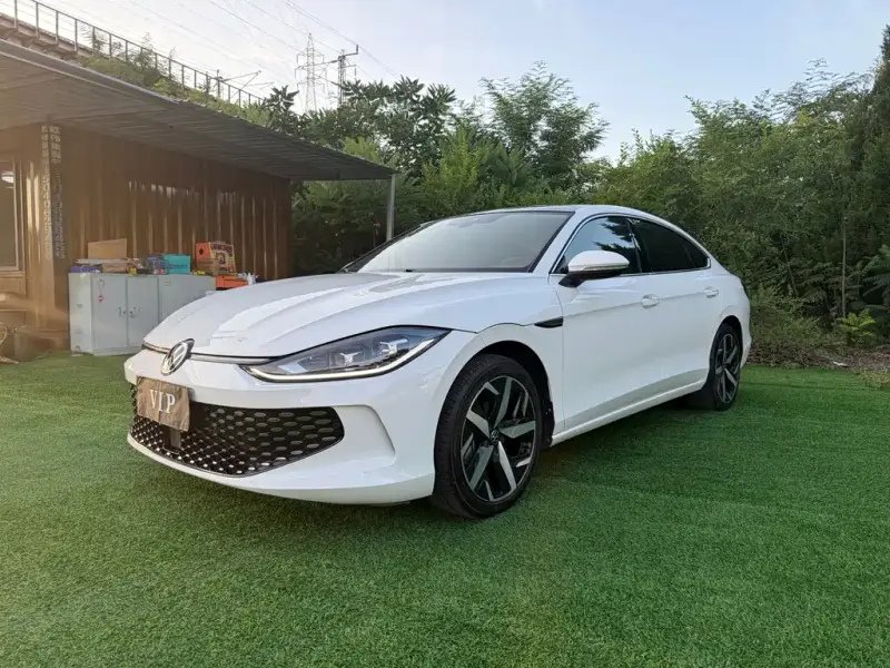 Volkswagen Lamando, 2022