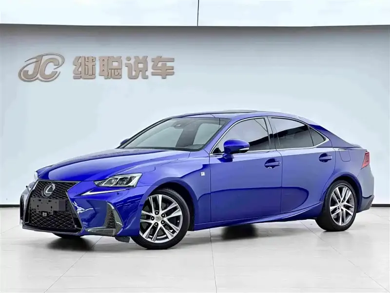 Lexus IS, 2019
