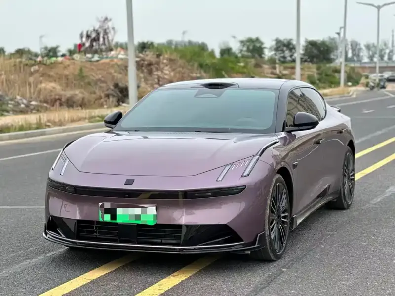 Lynk & Co 10, 2025