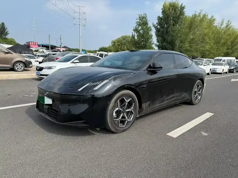 Lynk & Co 10, 2025
