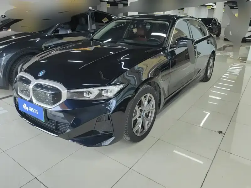 BMW i3, 2023