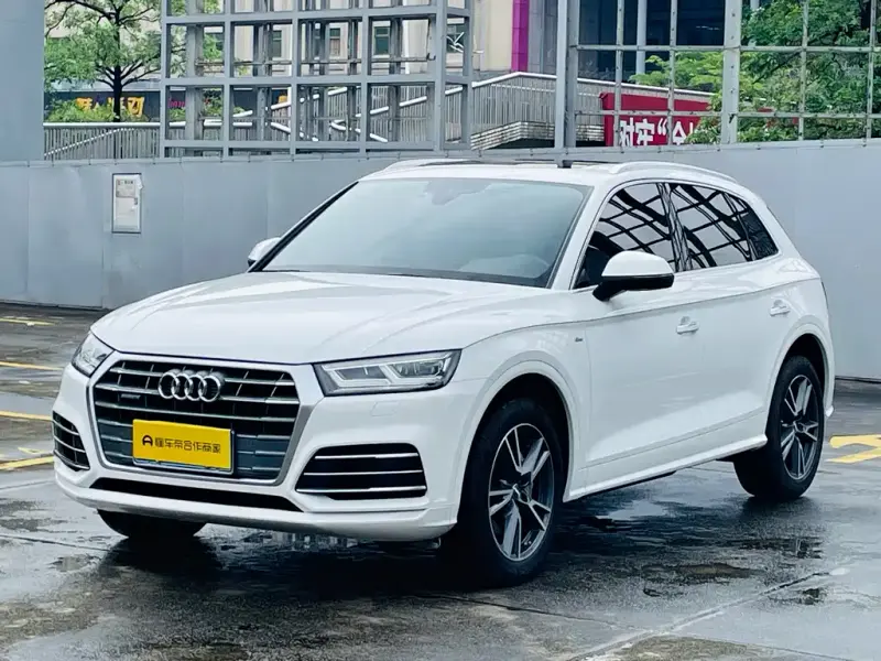 Audi Q5L, 2019