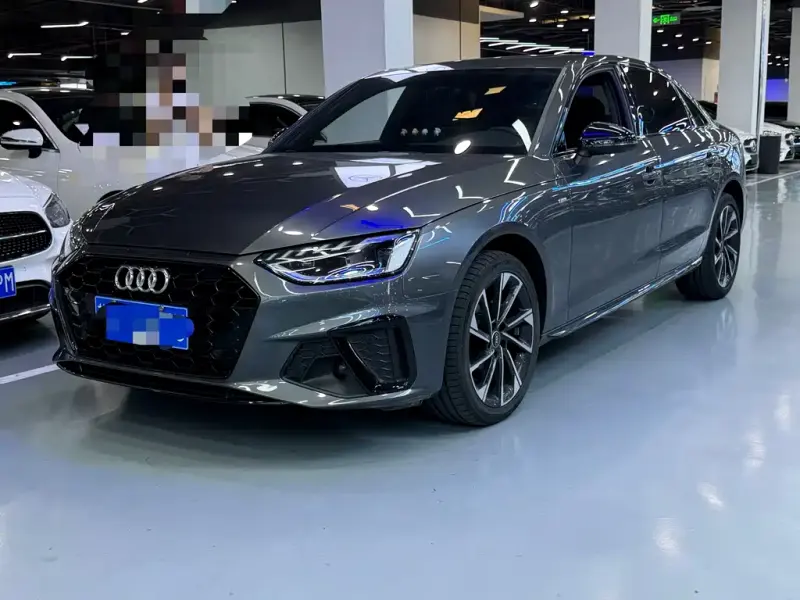 Audi A4L, 2023