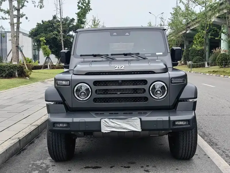 212 T01, 2025