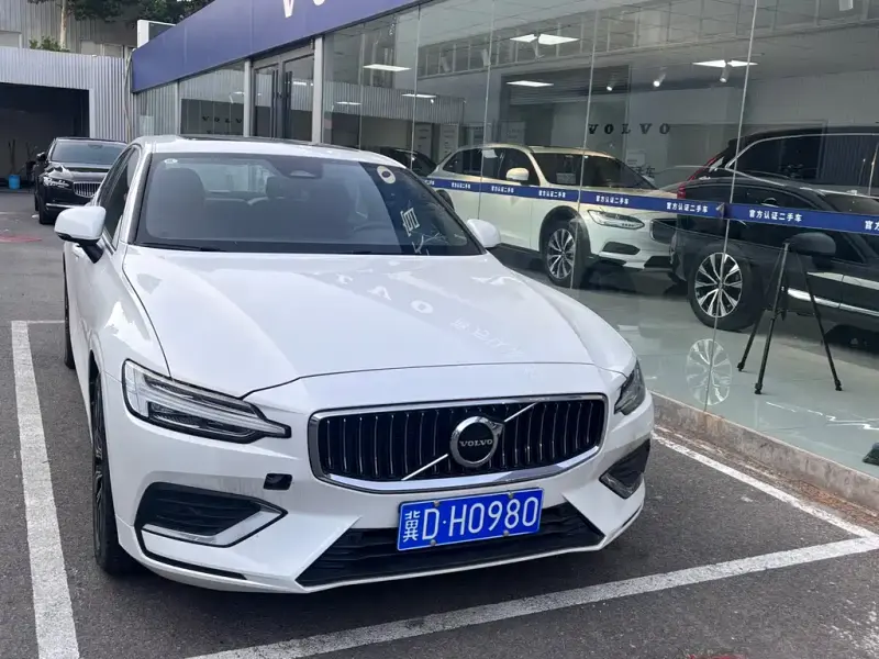 Volvo S60, 2024