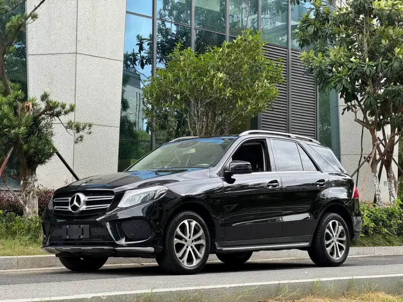 Mercedes-Benz GLE( ), 2017