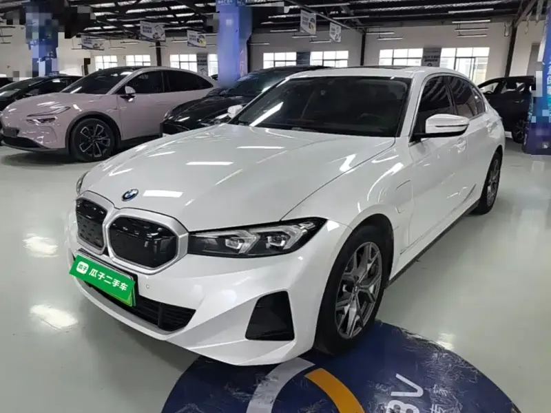 BMW i3, 2024