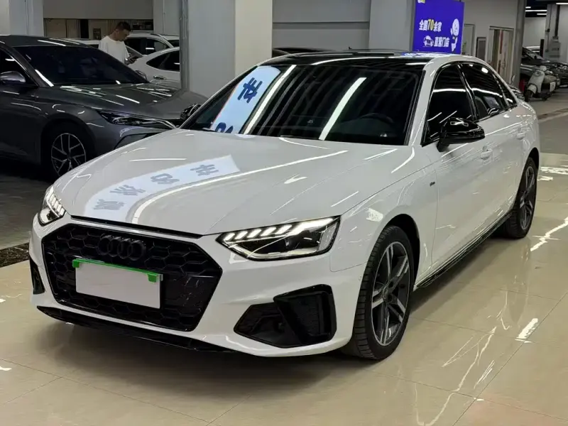 Audi A4L, 2023